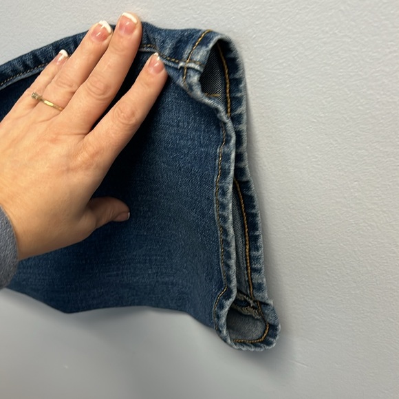 Gap curvy profile, size 30 bit of a flare leg denim jeans - Picture 4 of 6